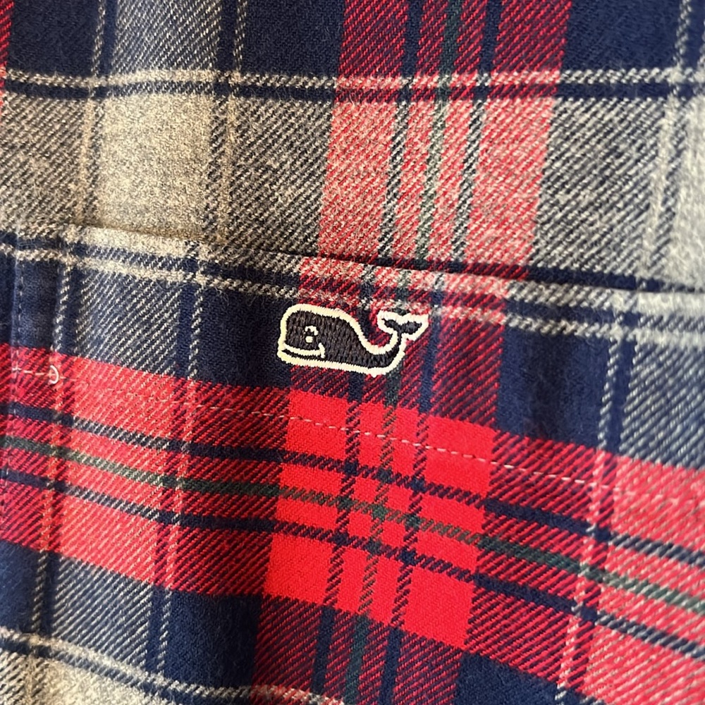 Vineyard Vines men’s XL plaid flannel shirt - Picture 3 of 3